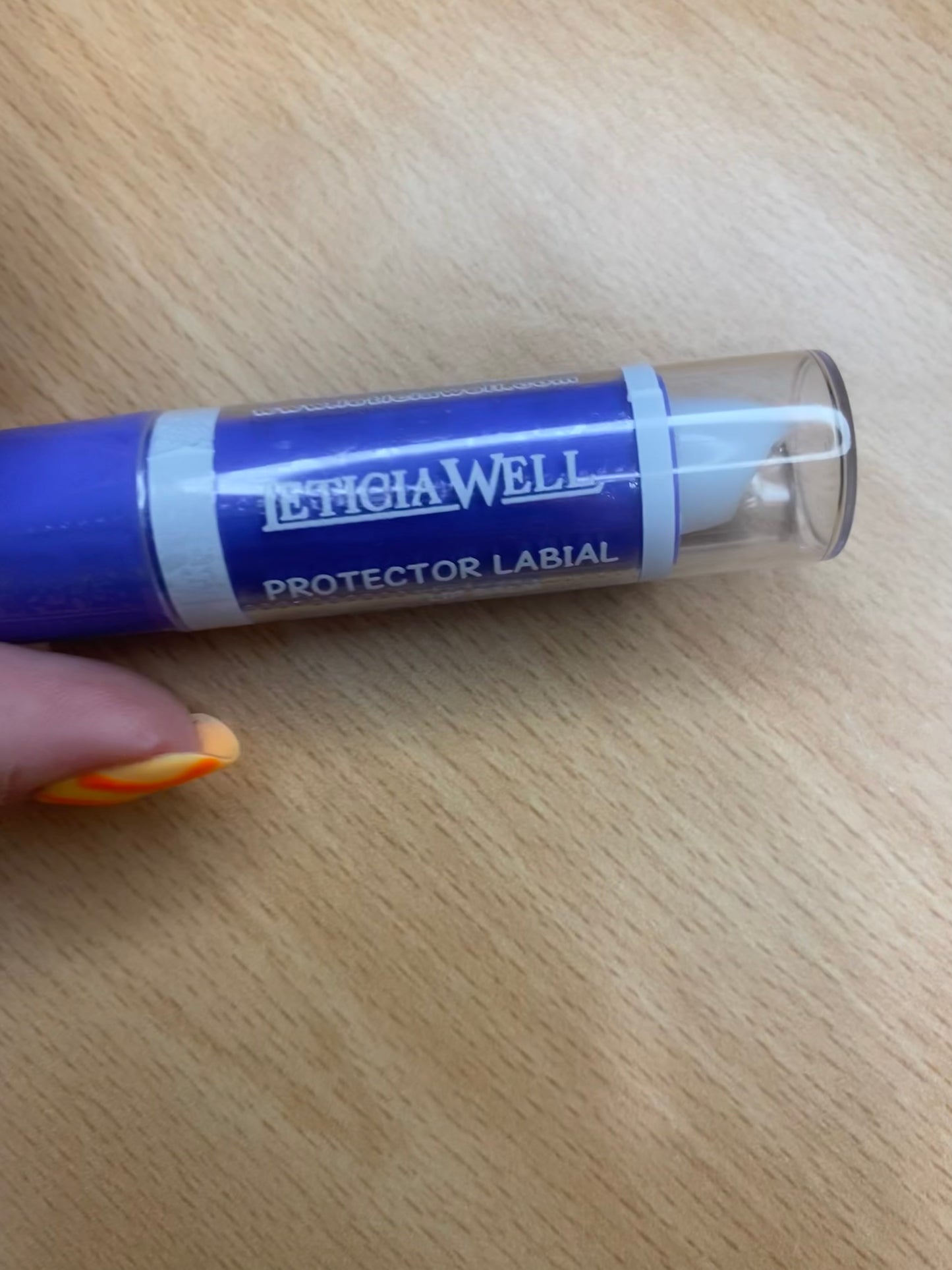 Protector labial